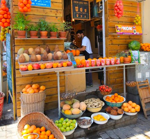 Eating our way through Israel - Travel with Penelope & Parker - Freshest Fruit
