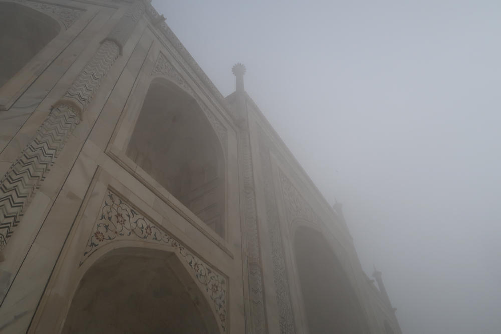 One day in Agra - Travel with Penelope and Parker