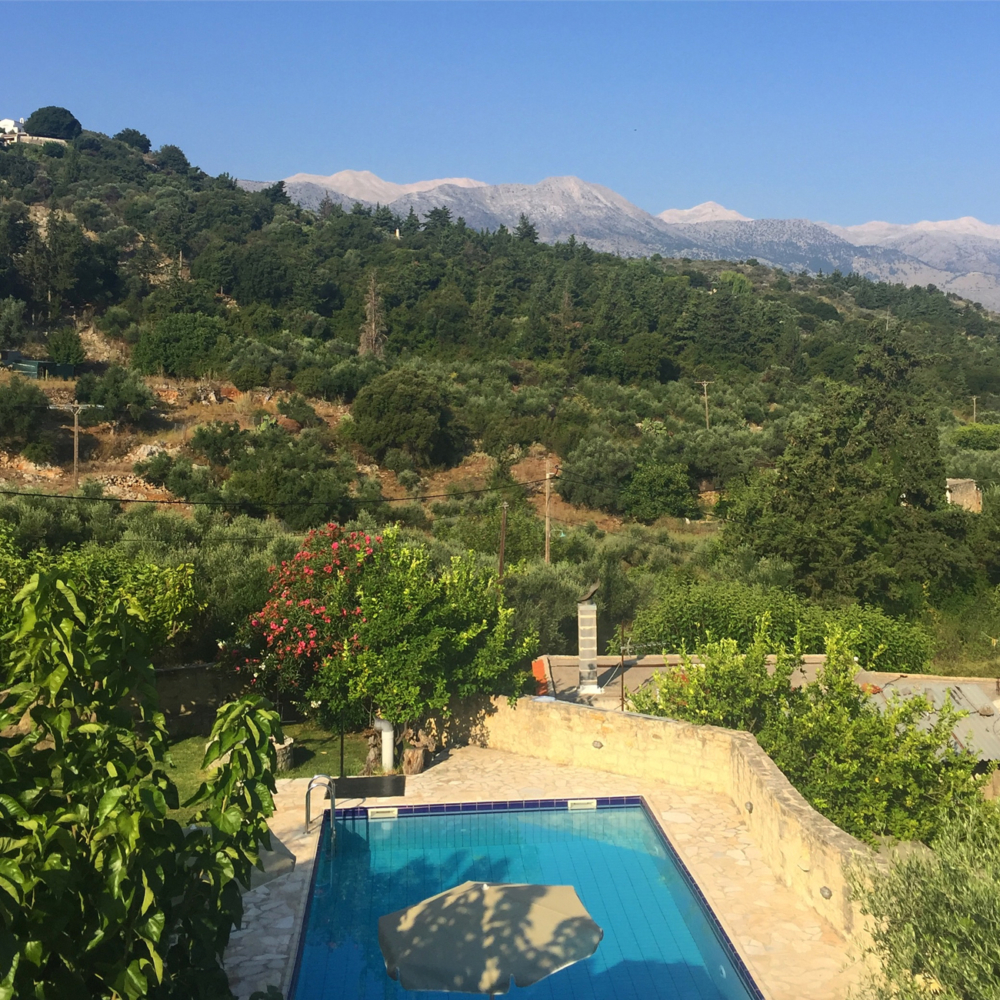 Airbnb in Greece: a Crete retreat - Travel with Penelope & Parker