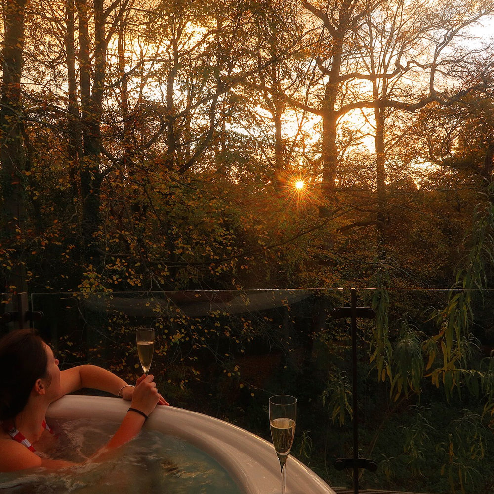 A treehouse retreat: elegance and luxury at the Chewton Glen - Travel with Penelope & Parker