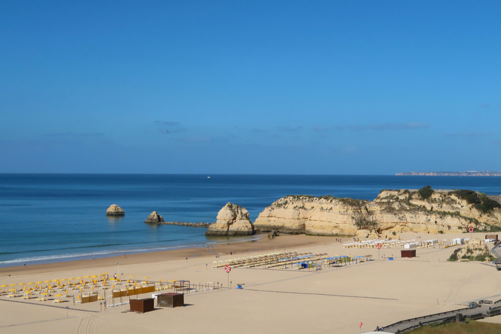 A sleepy week in the Algarve - Travel with Penelope & Parker