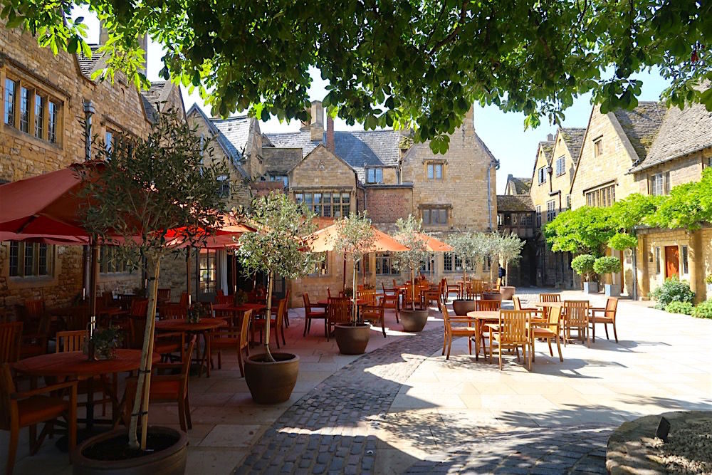 A charming Cotswolds stay at The Lygon Arms - Travel with Penelope & Parker
